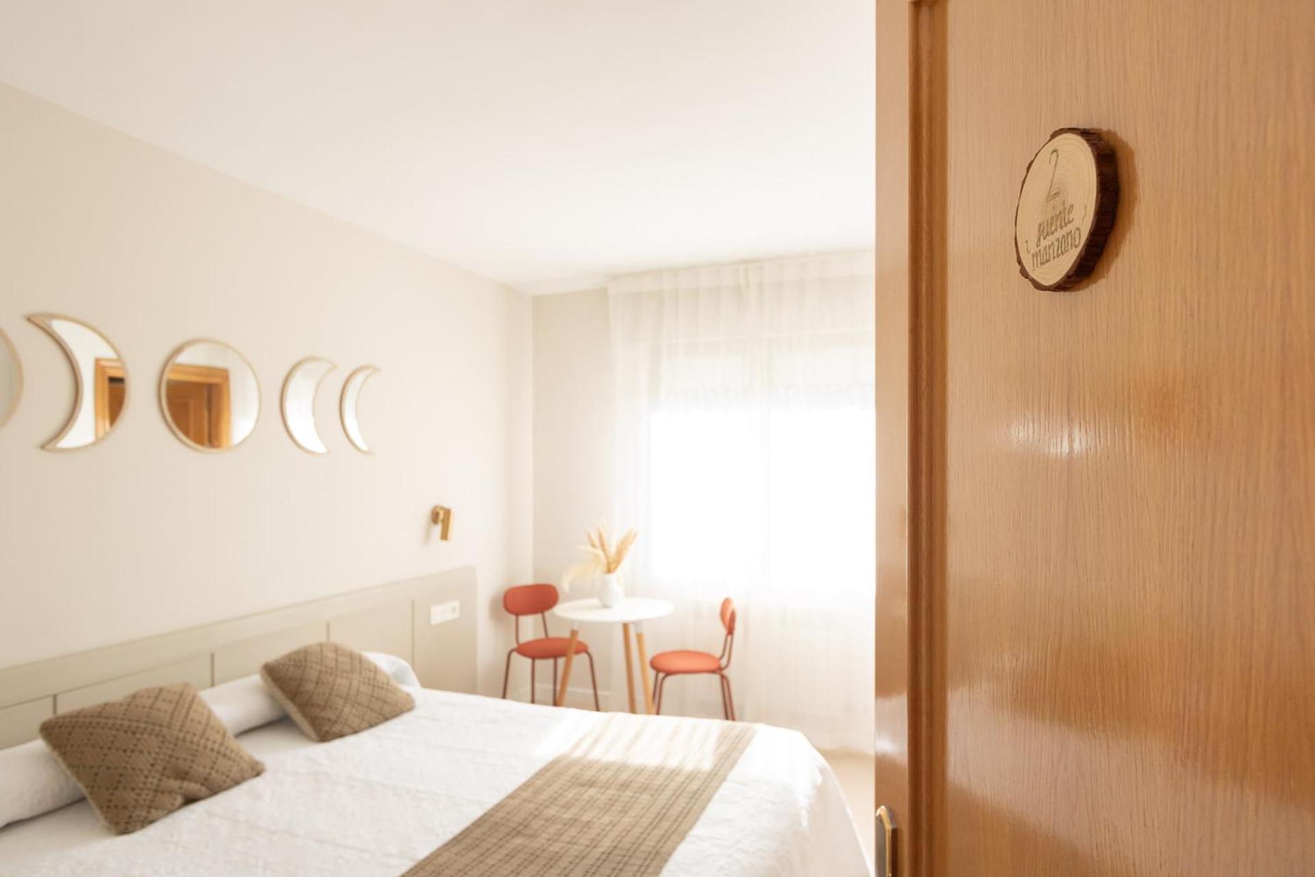 Hostal Lobrega Torrecilla en Cameros Esterno foto